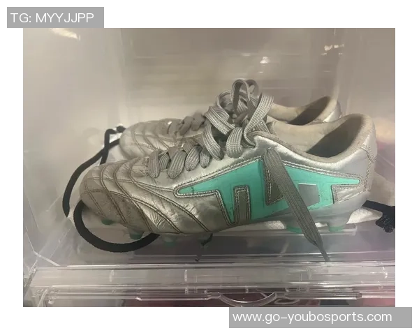 袋鼠皮足球鞋tf的优势与选择指南助你提升球场表现